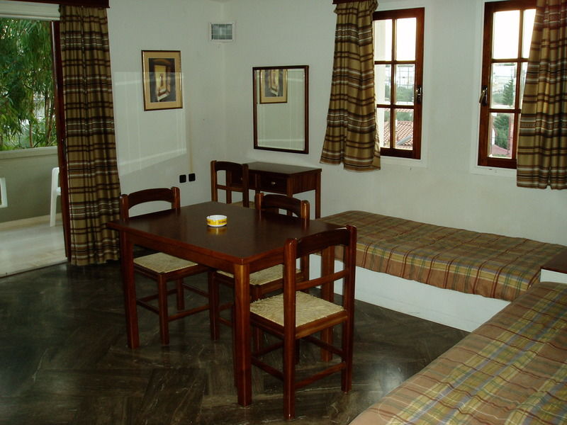 Elpida Aparthotel Goúvai Luaran gambar