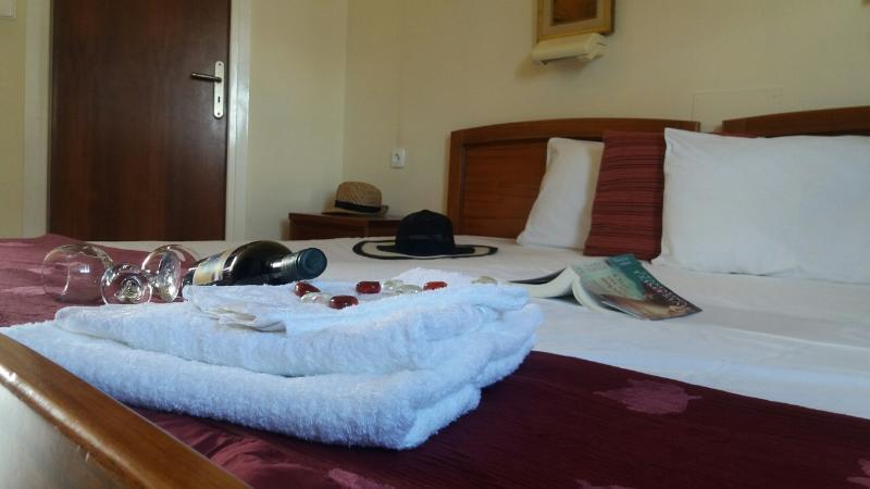 Elpida Aparthotel Goúvai Luaran gambar